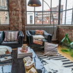 Amazing Modern Apartment Living Room Design Ideas 15