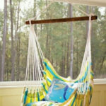 Amazing Relaxable Indoor Swing Chair Design Ideas 08
