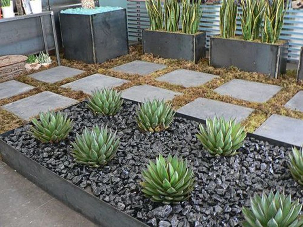 Amazing Succulents Garden Decor Ideas 37
