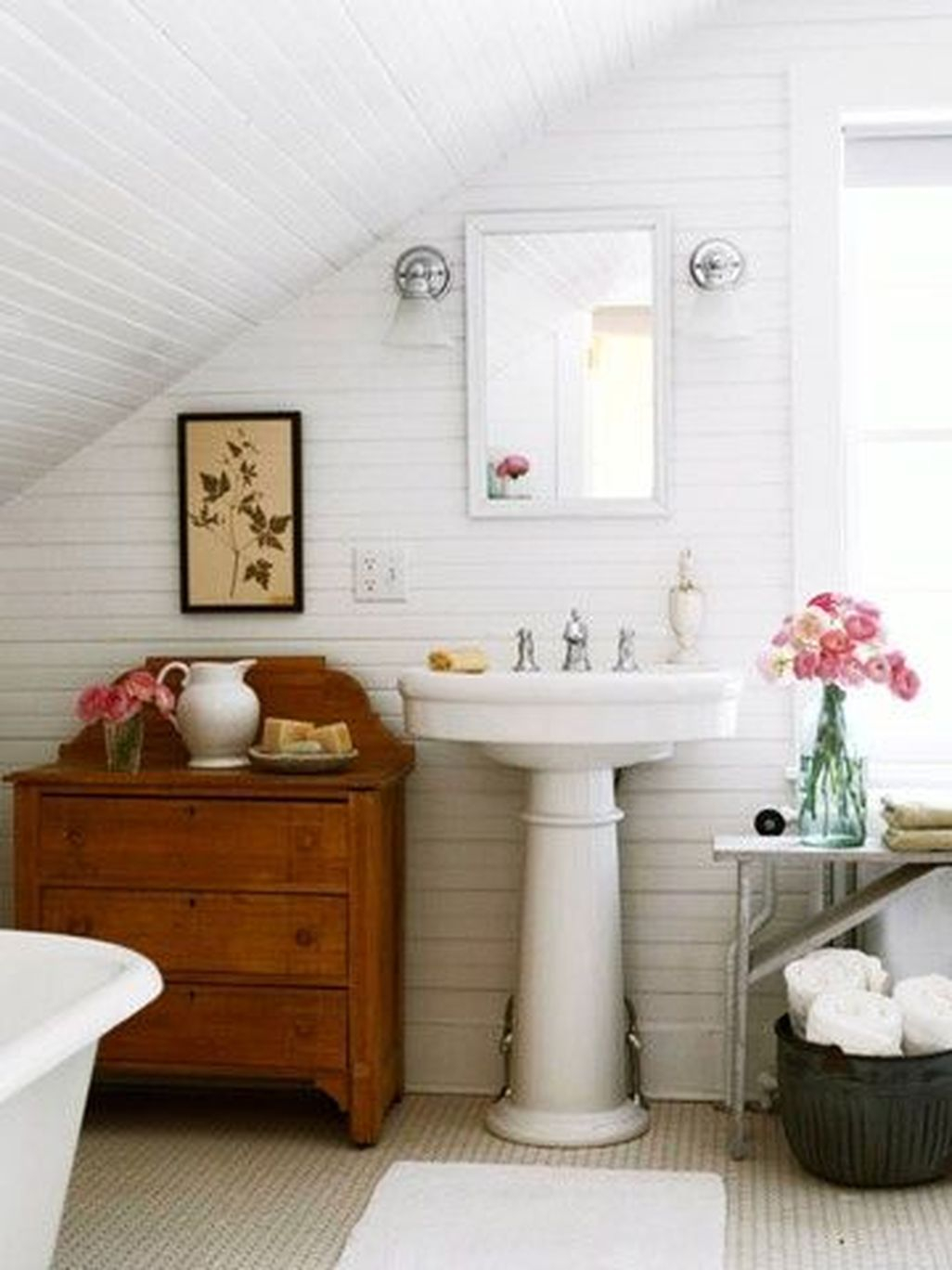 Awesome Country Mirror Bathroom Decor Ideas 11