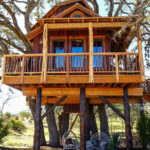 Awesome Treehouse Masters Design Ideas Will Make Dream 42