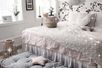 Bedroom Decorating Design Ideas 33