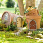 Stunning Fairy Garden Miniatures Project Ideas01