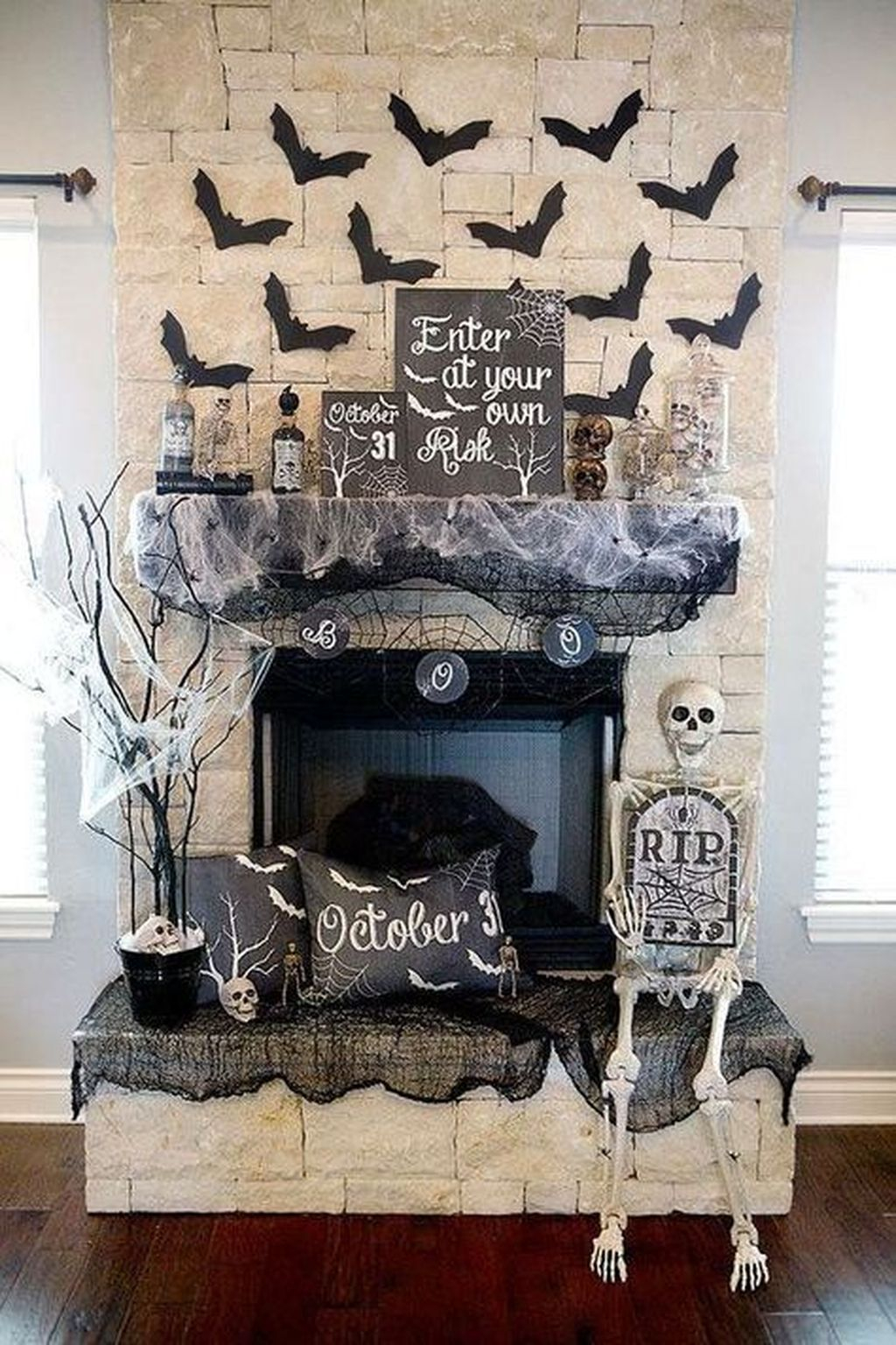 Amazing Halloween Decorations Ideas Must Try25