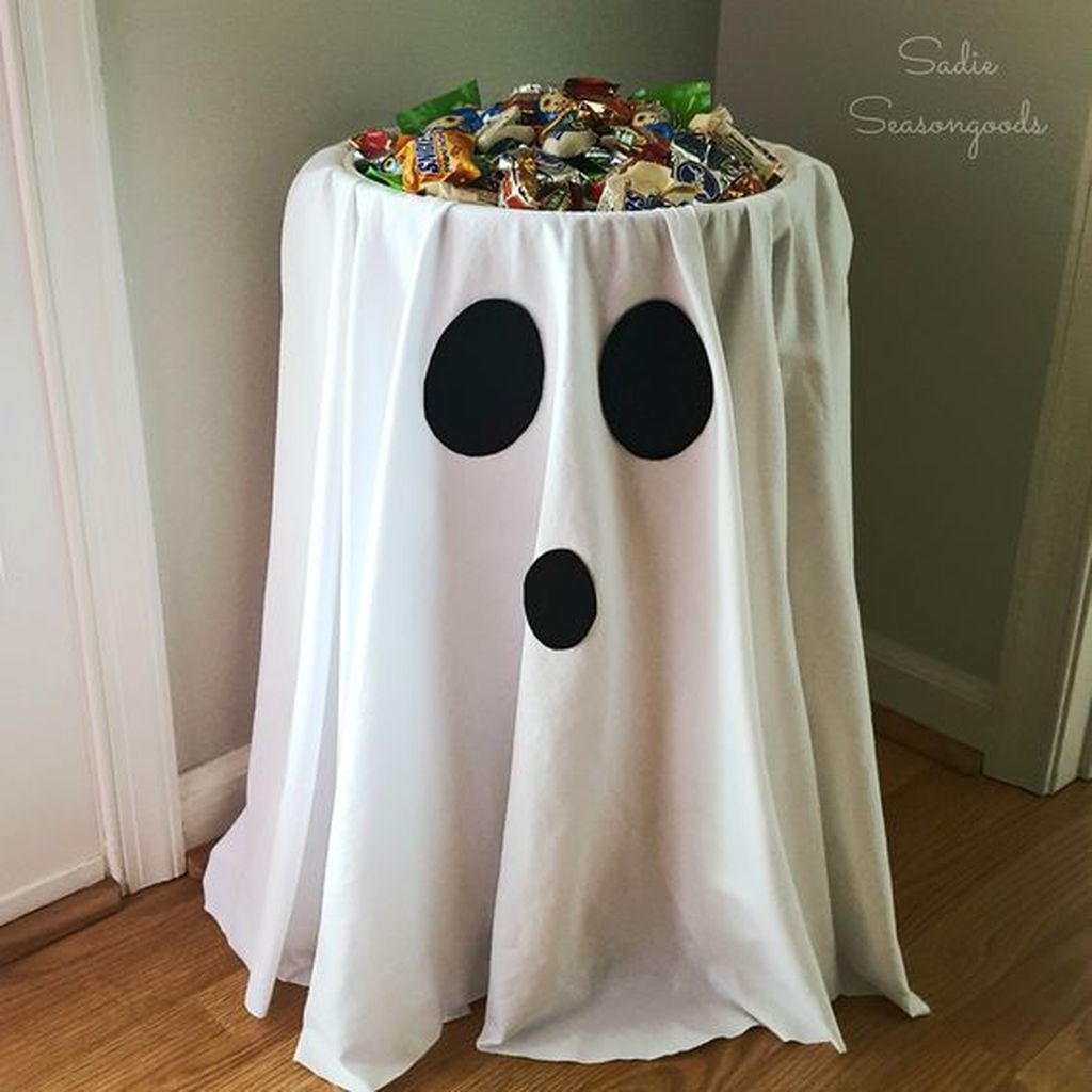Amazing Halloween Decorations Ideas Must Try38