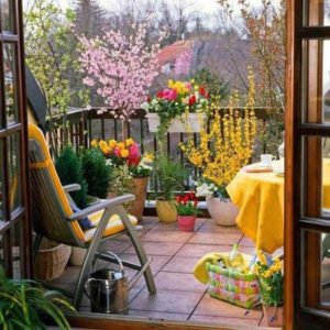 Awesome Small Balcony Garden Ideas01