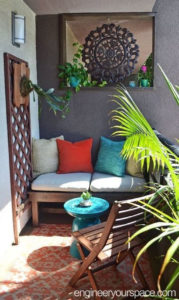 Awesome Small Balcony Garden Ideas23