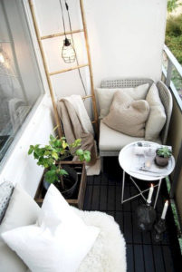 Awesome Small Balcony Garden Ideas28