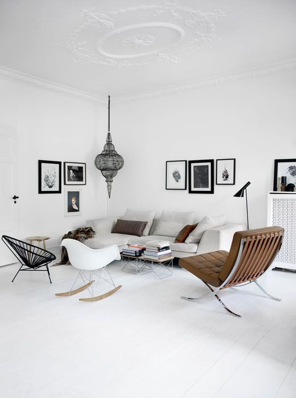 Wonderful Scandinavian Livingroom Decorations Ideas28