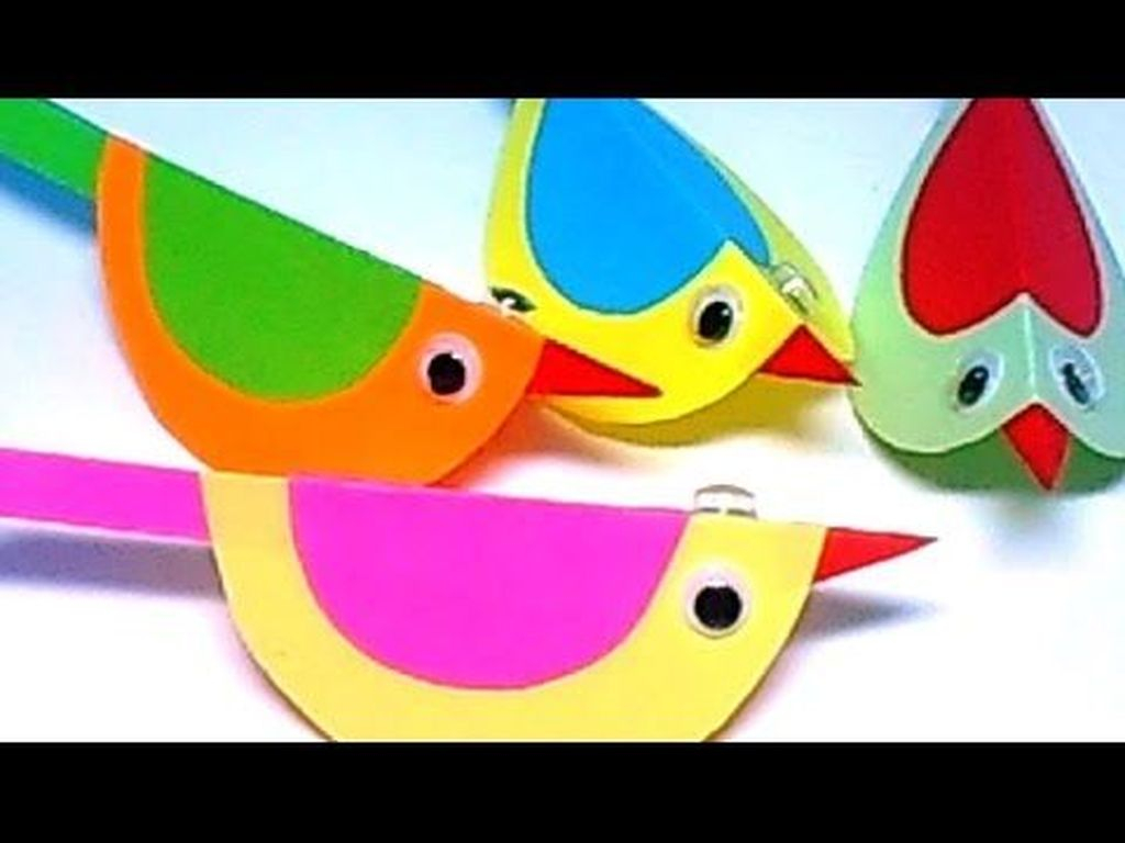 Gorgeous Fun Colorful Paper Decor Crafts Ideas04