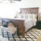 Romantic Rustic Farmhouse Bedroom Design And Decorations Ideas29