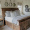 Romantic Rustic Farmhouse Bedroom Design And Decorations Ideas37