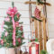 Amazing Outdoor Christmas Ideas For Porch Décor43
