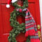 Brilliant Christmas Front Door Decor Ideas25
