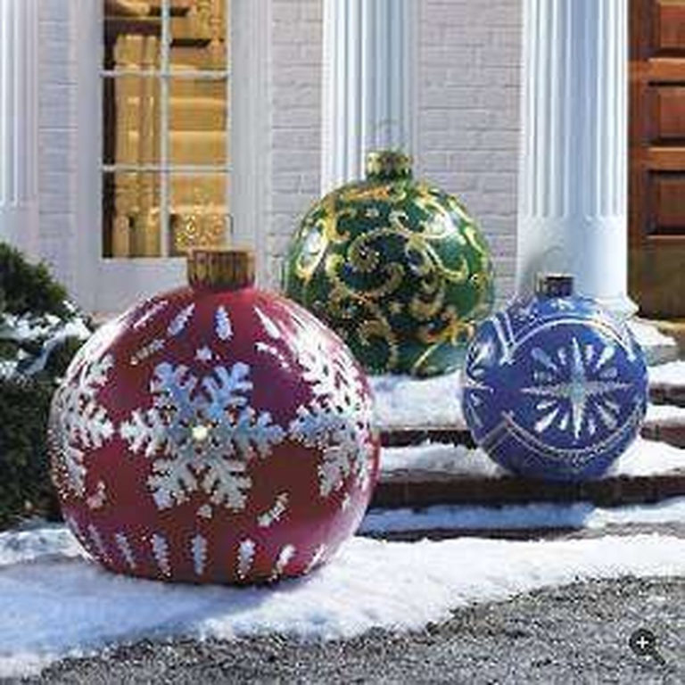 38 Excellent Outdoor Christmas Decorations Ideas – HOMISHOME