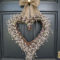 Inspiring Christmas Wreaths Ideas For All Types Of Décor04