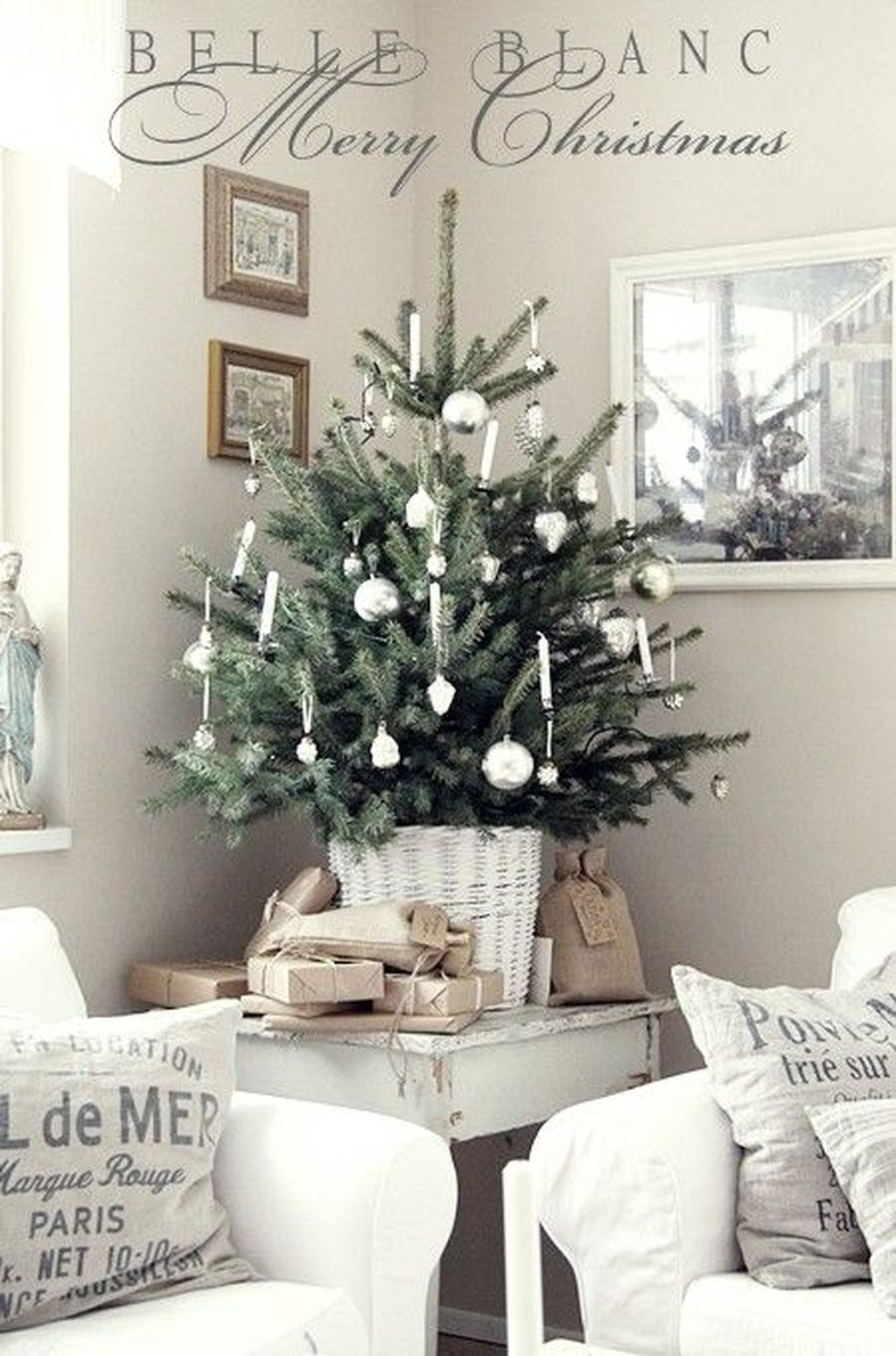 Minimalist Small Tree In A Bucket Ideas For Christmas16