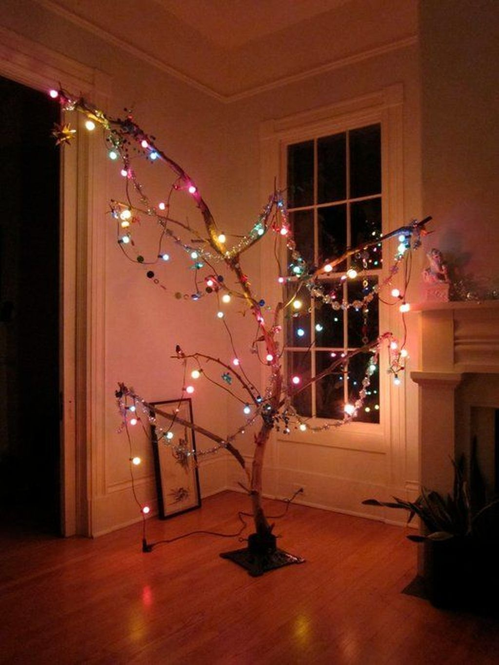 Modern Christmas Tree Alternatives Ideas41