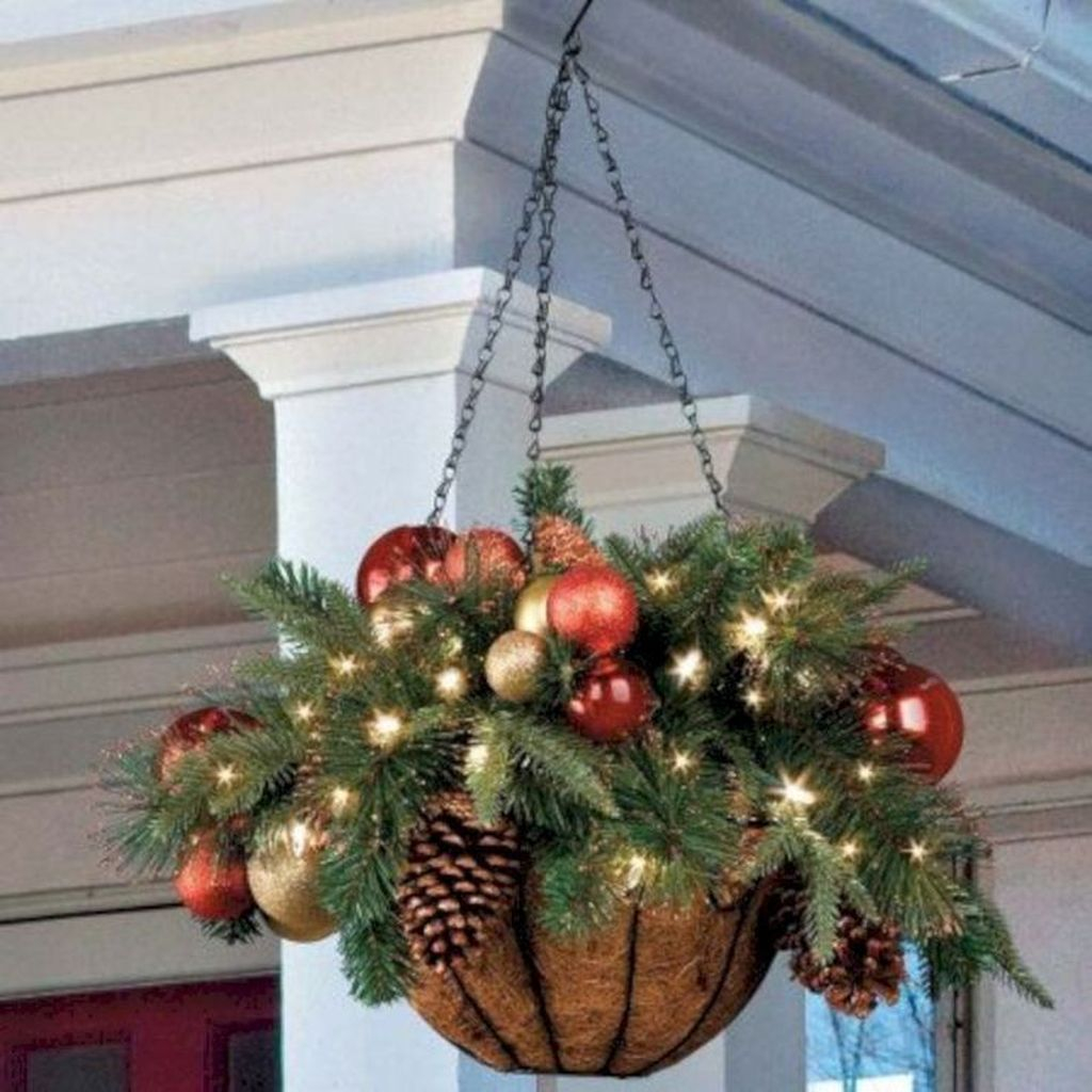 Outdoor Decoration For Christmas Ideas35