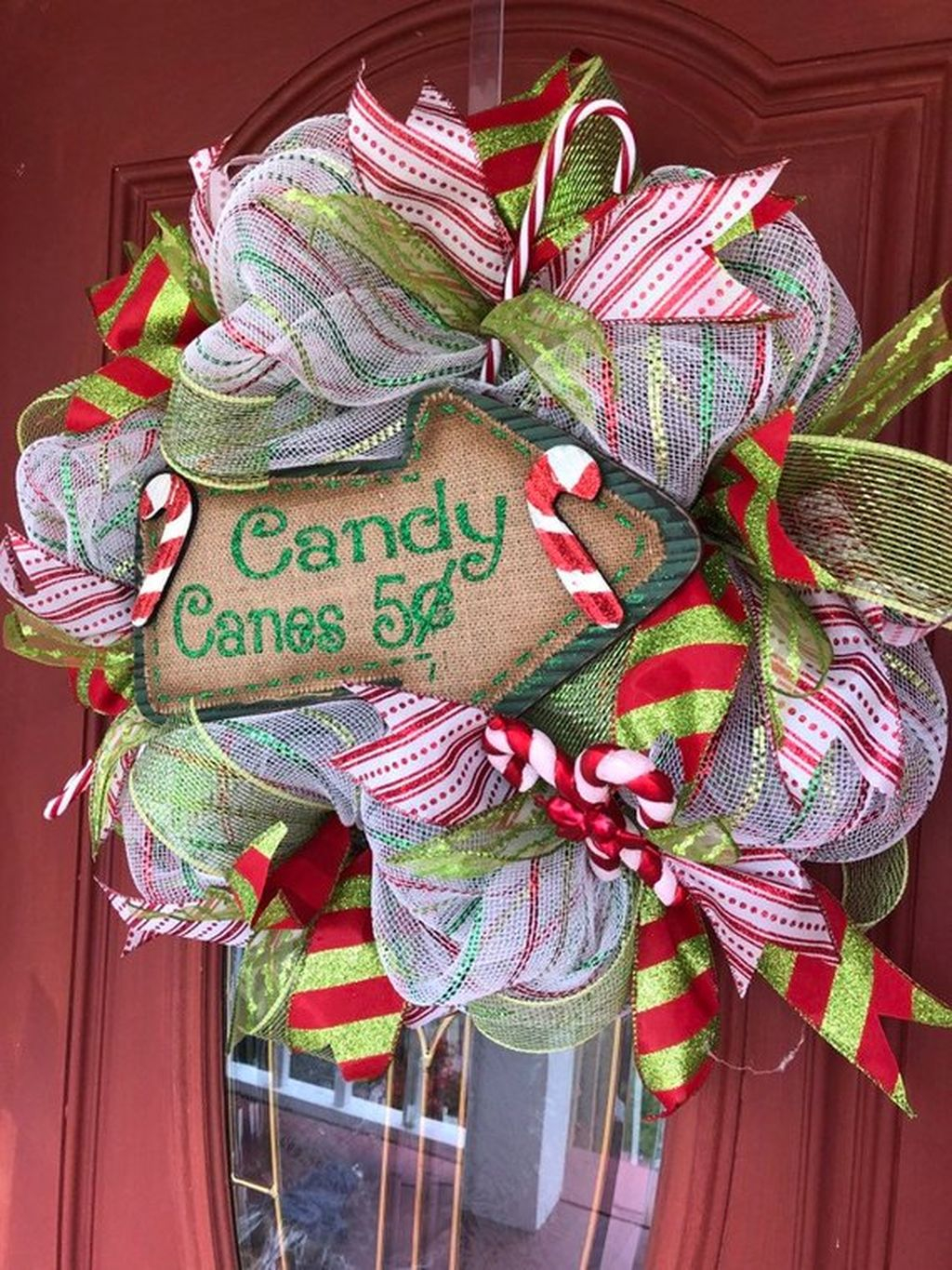 Perfect Candy Cane Christmas Decor Ideas For Your Home38