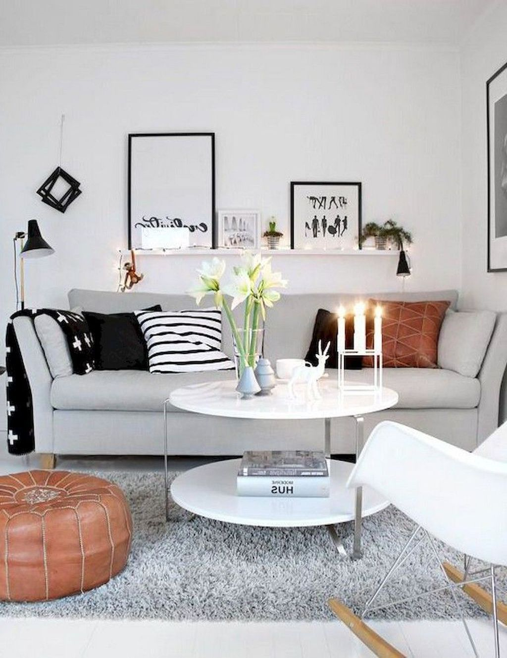 Amazing Scandinavian Livingroom Decorations Ideas15