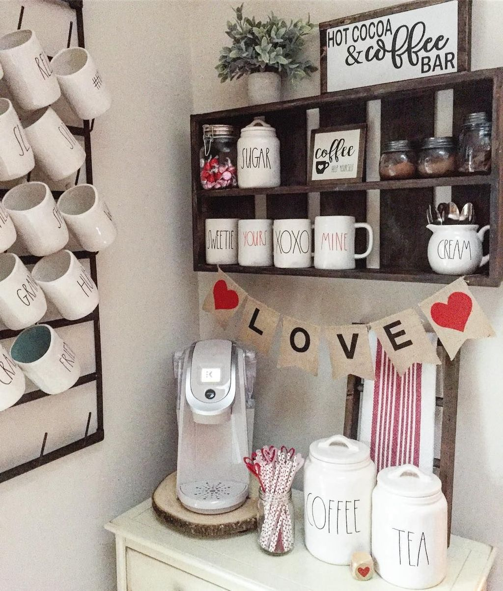 Amazing Valentine Coffee Table Design Ideas39 – HOMISHOME