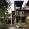 Amazing Modern Home Exterior Designs02