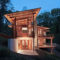 Amazing Modern Home Exterior Designs13