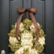 Simple Halloween Wreath Designs For Your Front Door16