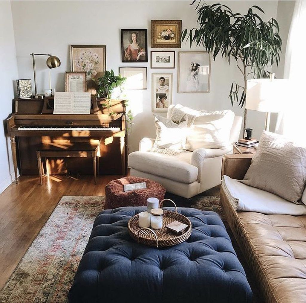 Elegant Living Room Design10