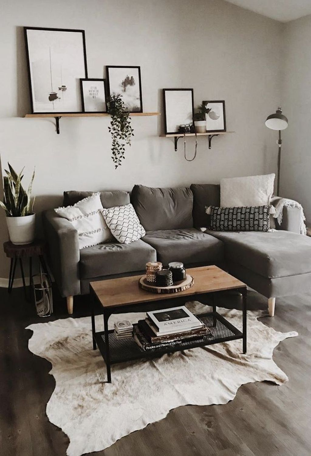 Inspiring Small Living Room Ideas36