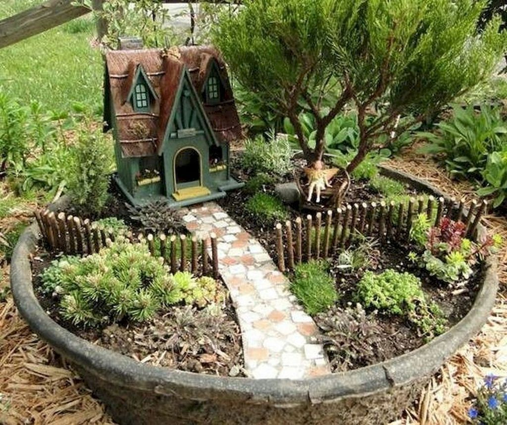 Beautiful Fairy Garden Ideas31