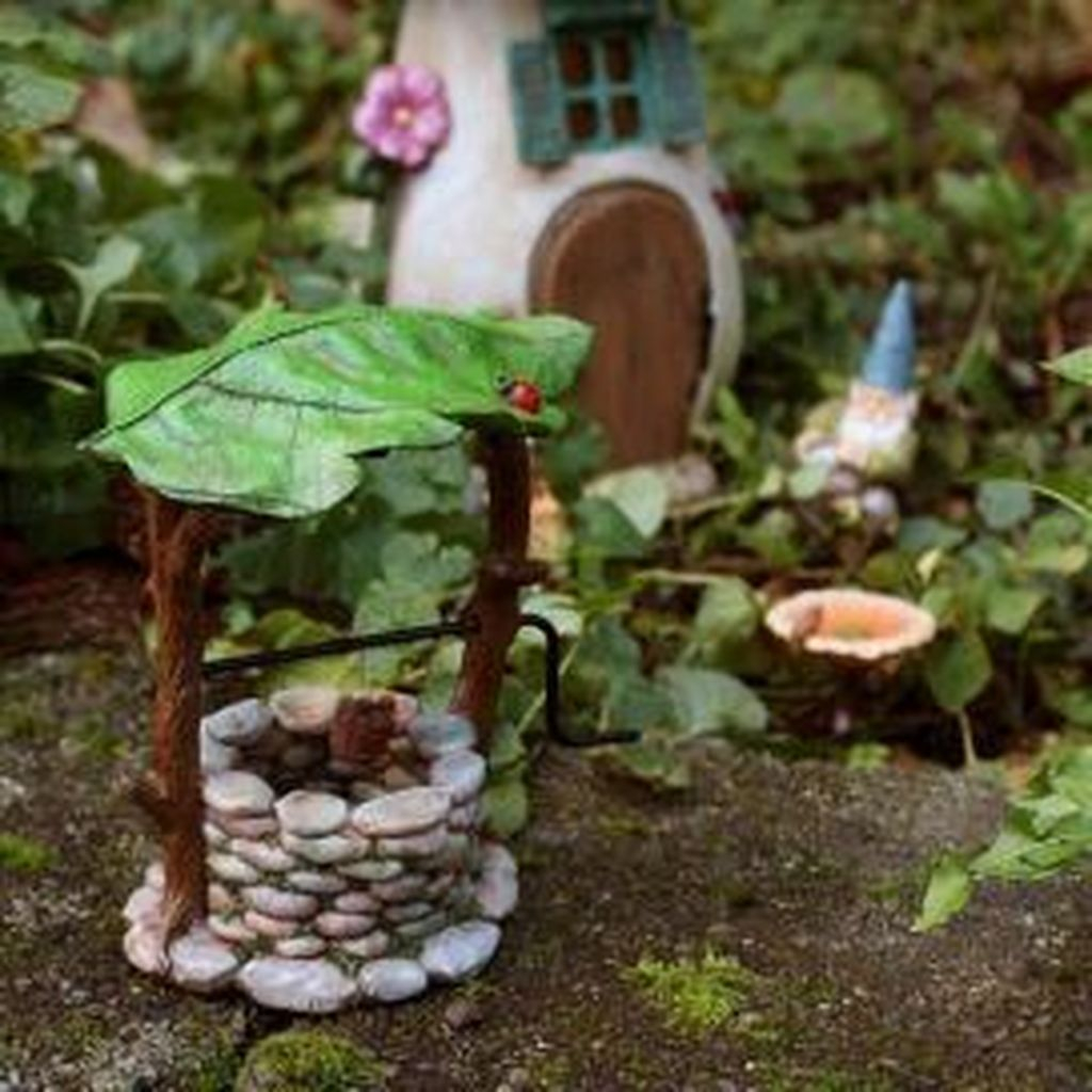 Beautiful Fairy Garden Ideas36