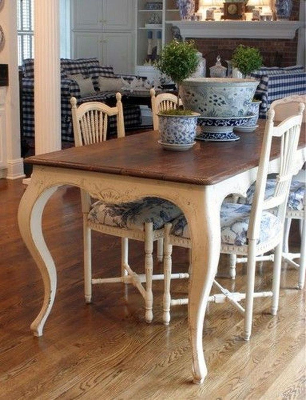 Awesome Country Dining Room Table Decor Ideas08