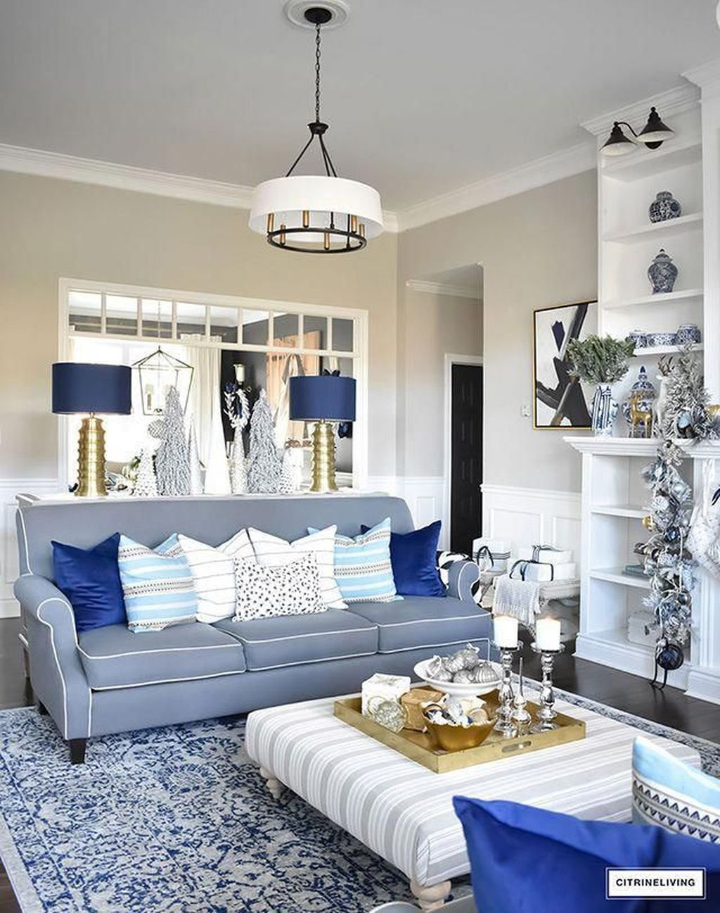 Luxurious And Elegant Living Room Design Ideas03