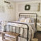 Smart Modern Farmhouse Style Bedroom Decor49
