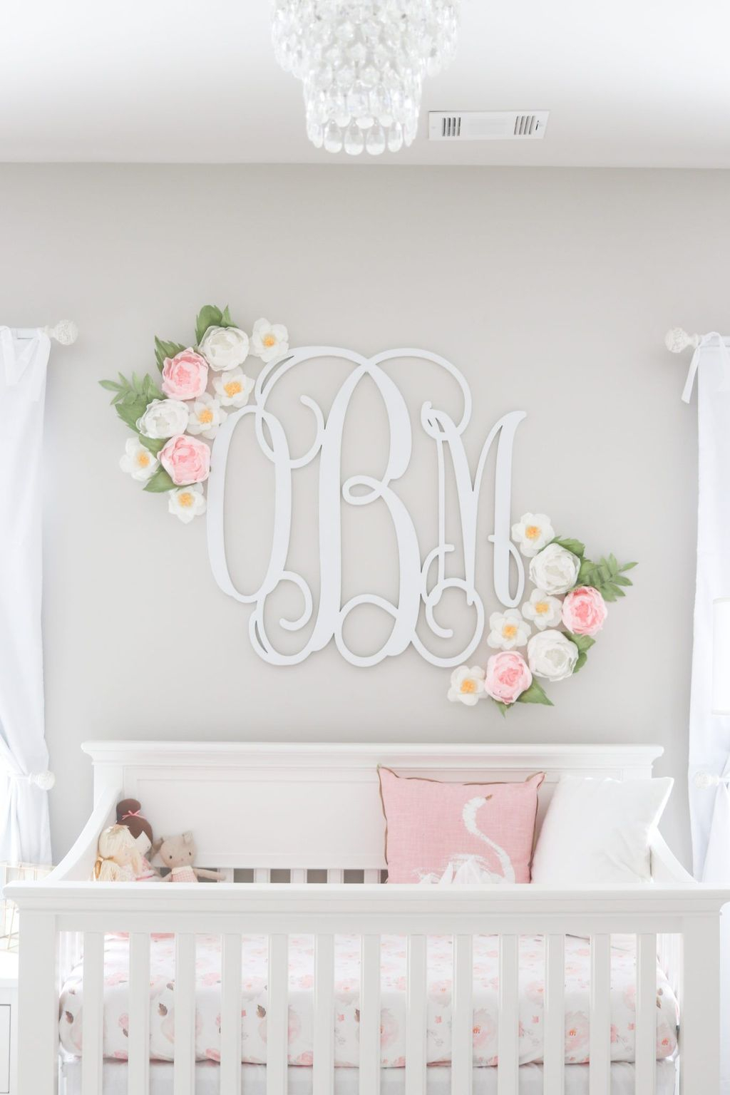 Cute And Cozy Bedroom Decor For Baby Girl10