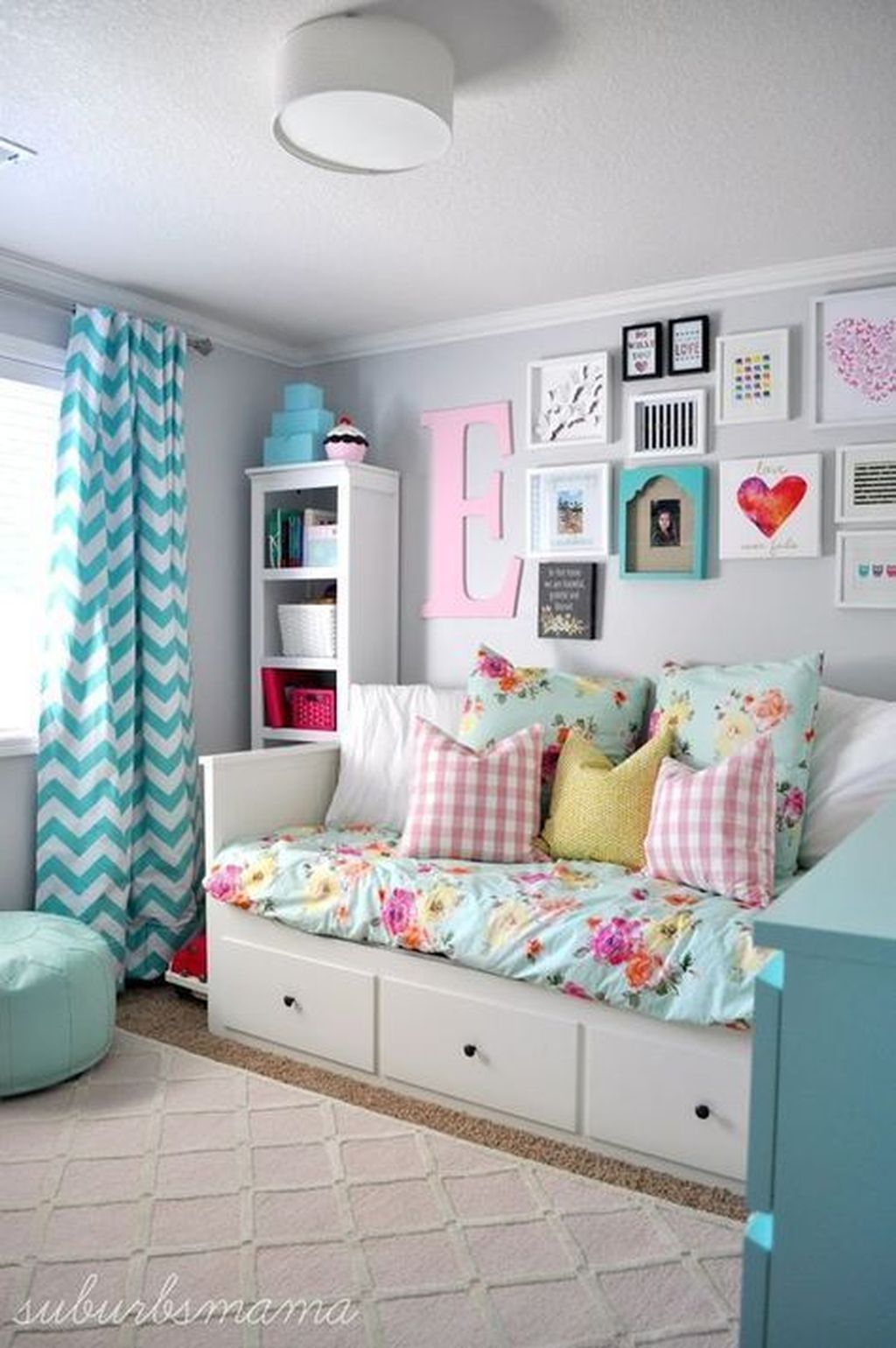 Cute And Cozy Bedroom Decor For Baby Girl14