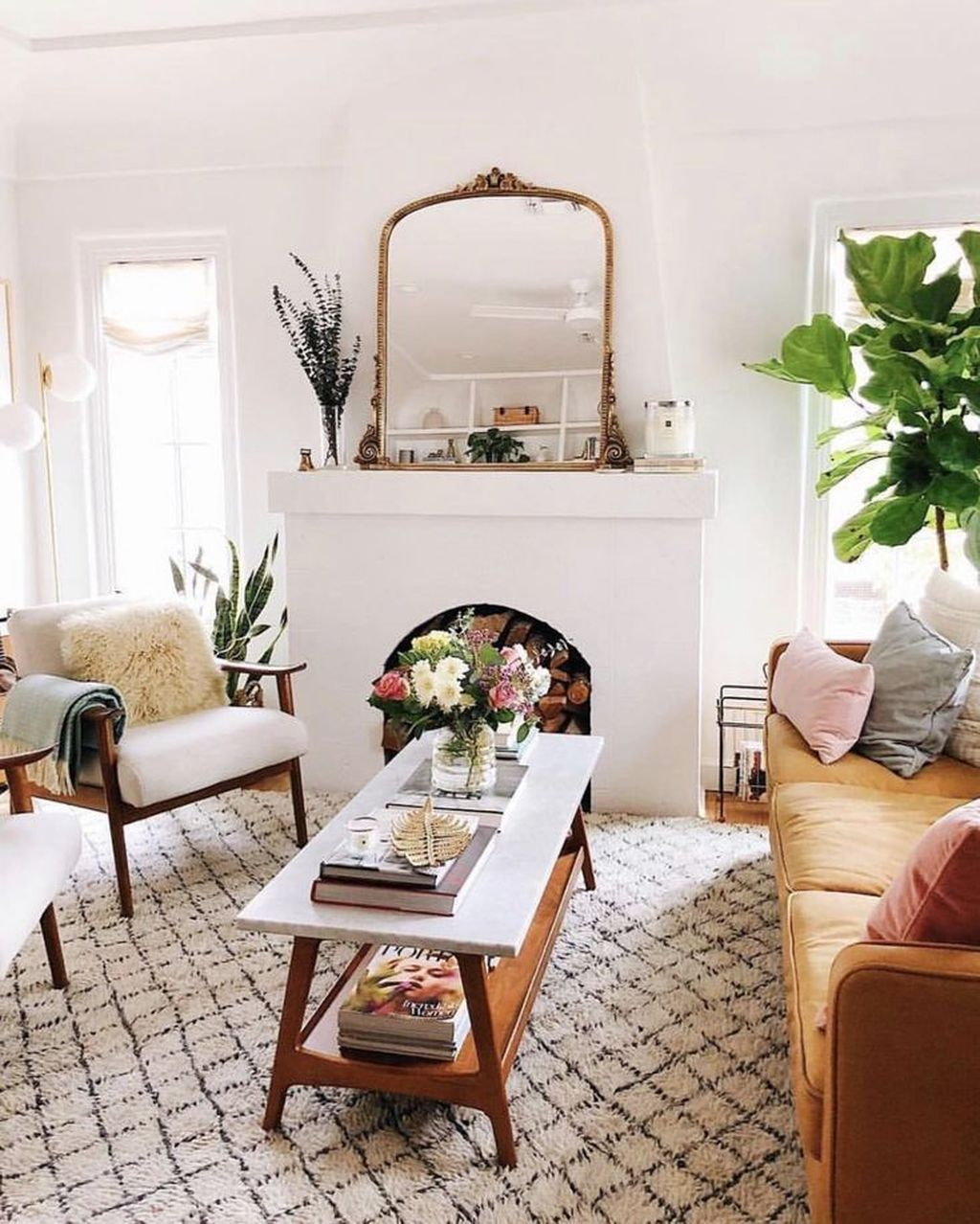 Inspiring Living Room Decorating Ideas06 – HOMISHOME