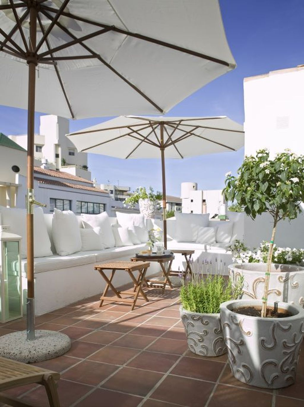 Simple Terrace Ideas You Can Try40