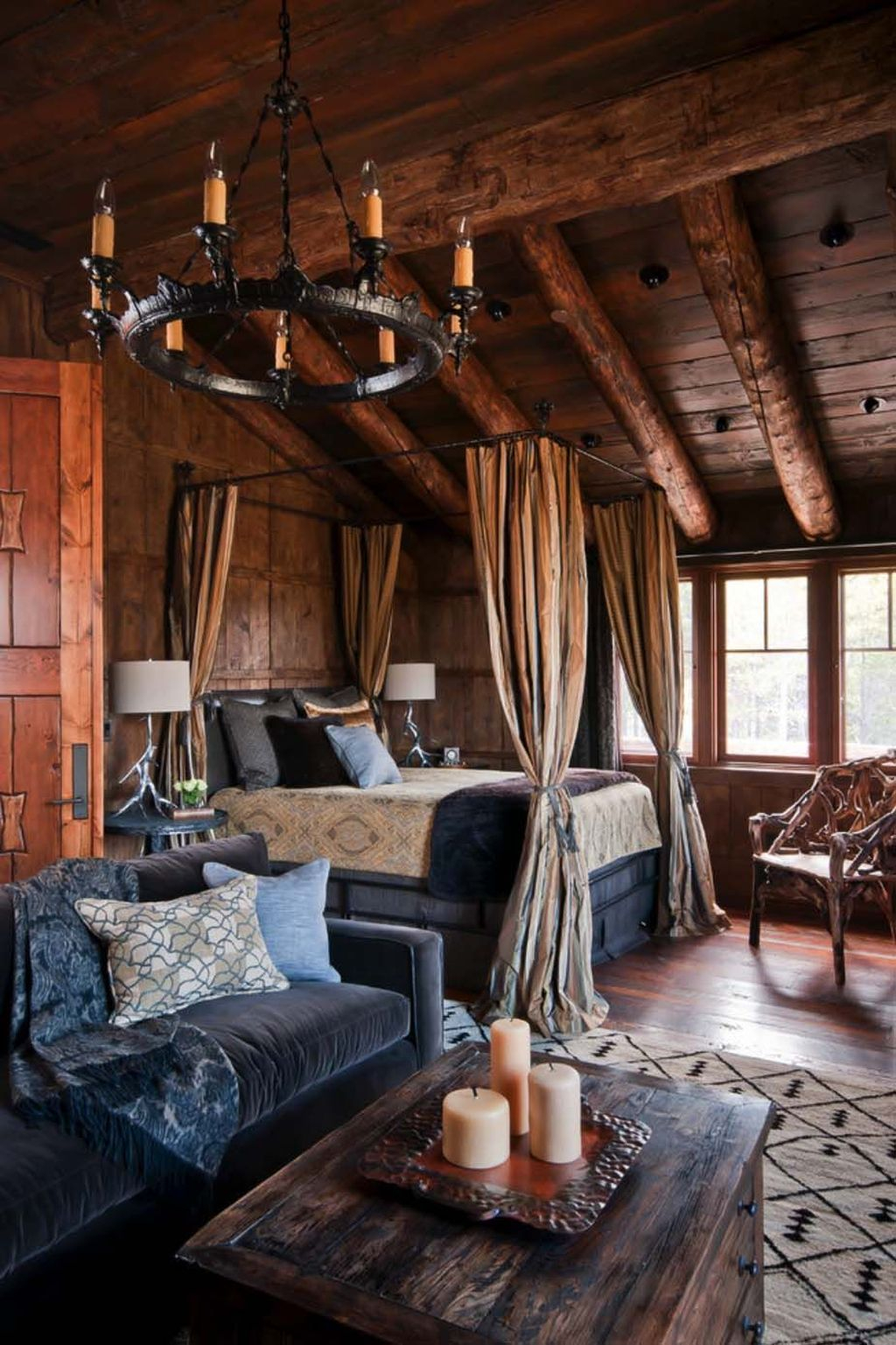 Gorgeous Log Cabin Style Home Interior Design37
