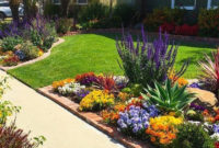 Incredible Flower Bed Design Ideas For Your Small Front Landscaping42