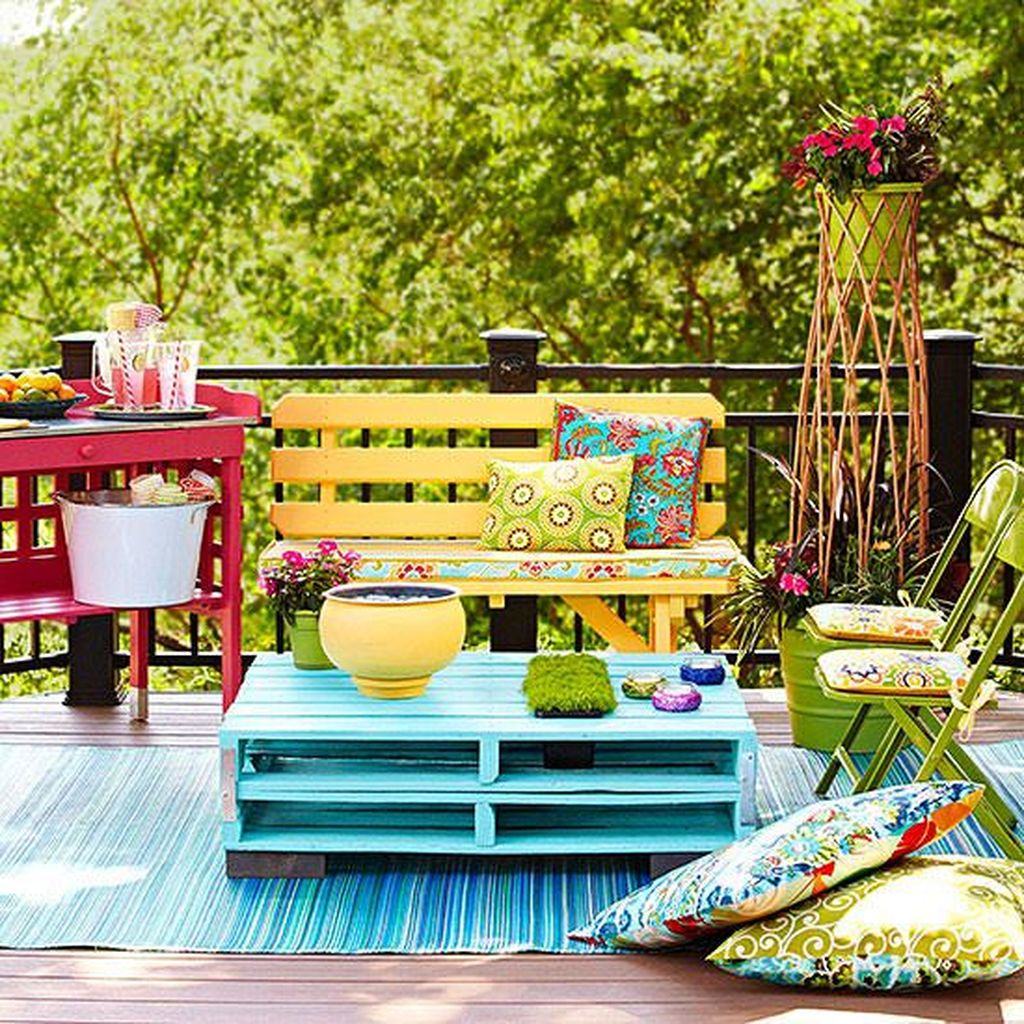 Creative Ideas To Decorate Your Outdoor Room24