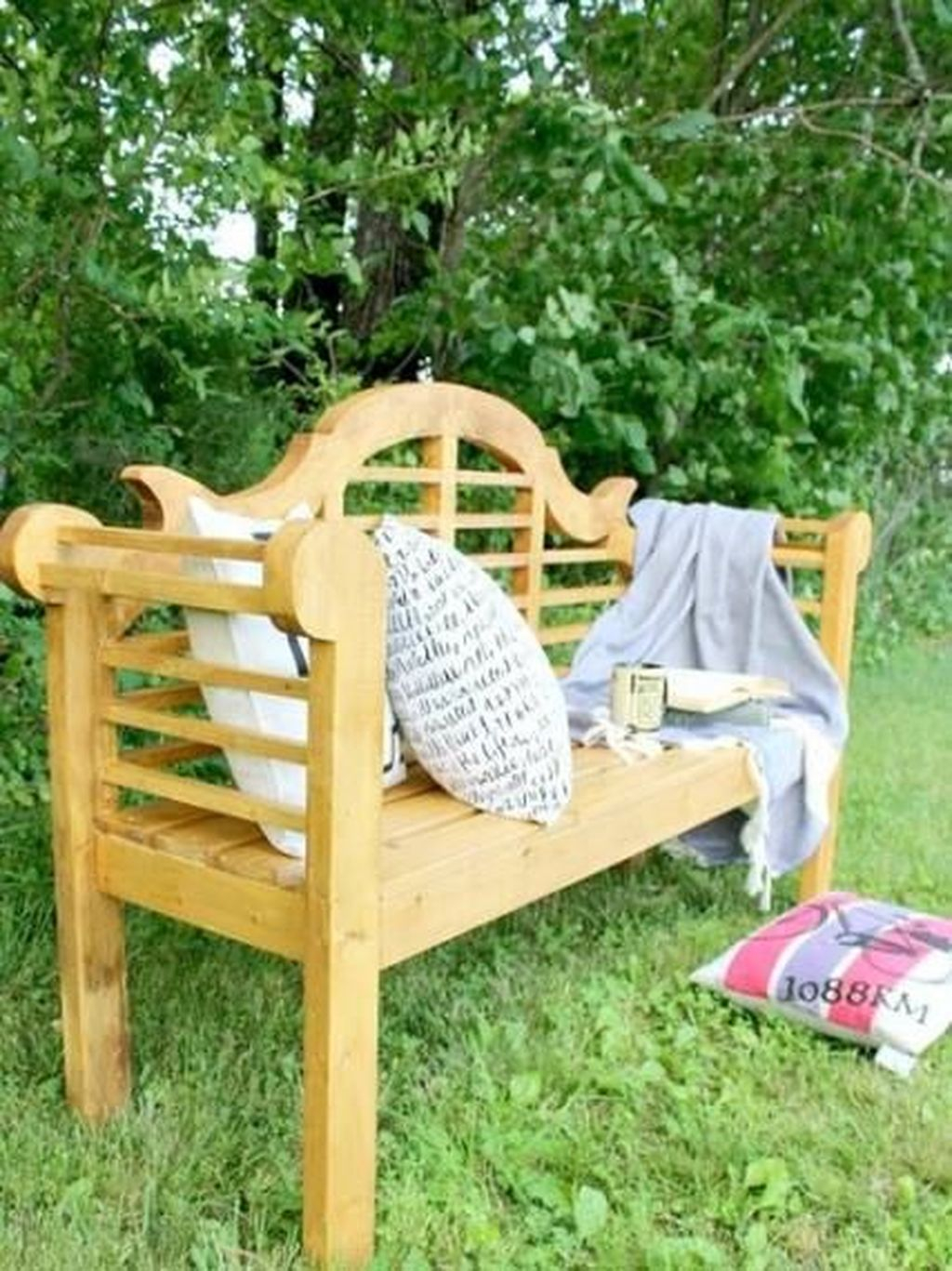 Fabulous Diy Outdoor Bench Ideas For Your Home Garden44