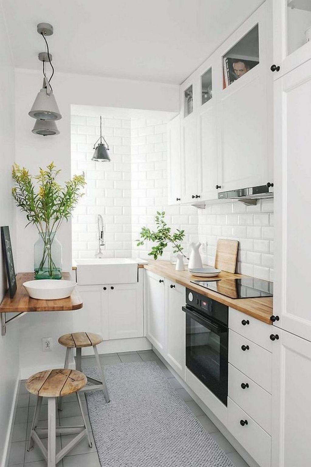Enchanting Kitchen Design Ideas For Small Spaces16