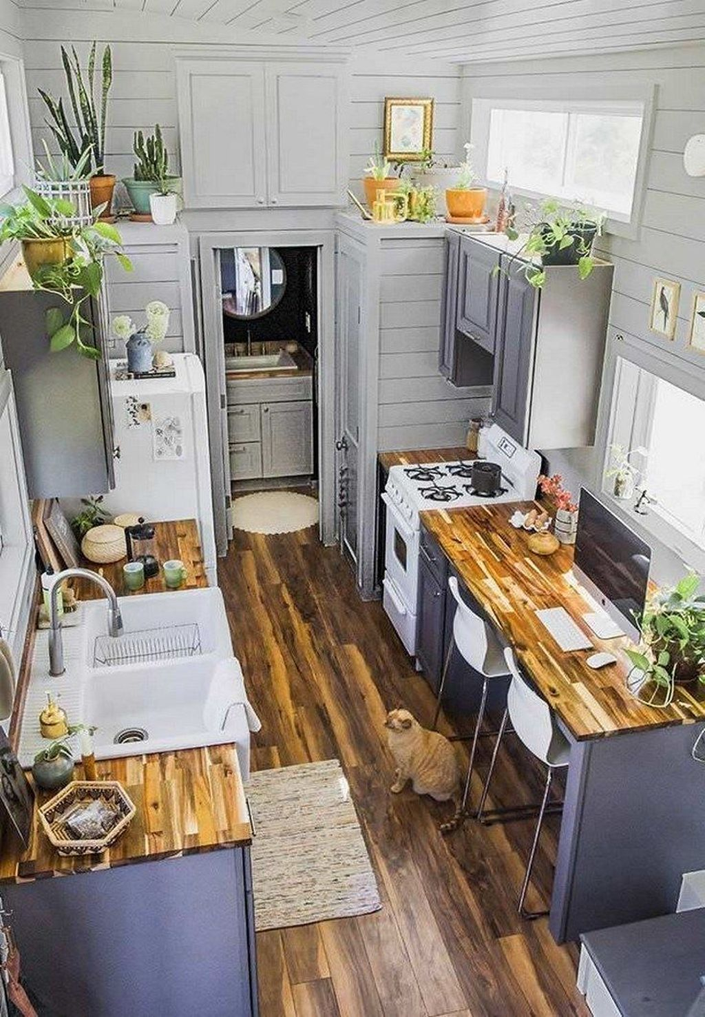 Enchanting Kitchen Design Ideas For Small Spaces39