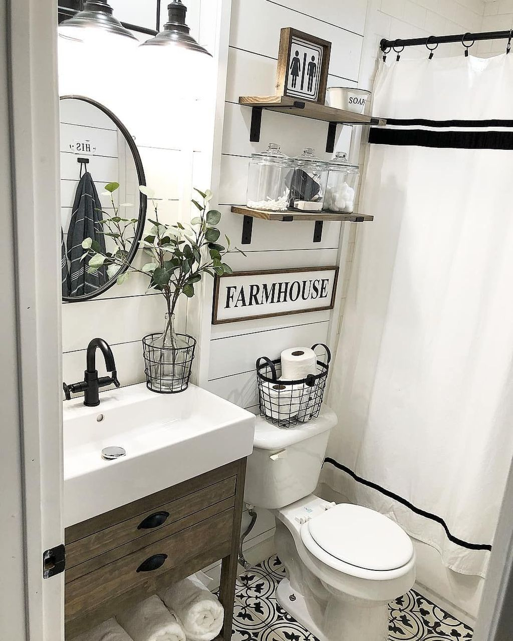Vintage Farmhouse Bathroom Decor Design Ideas18